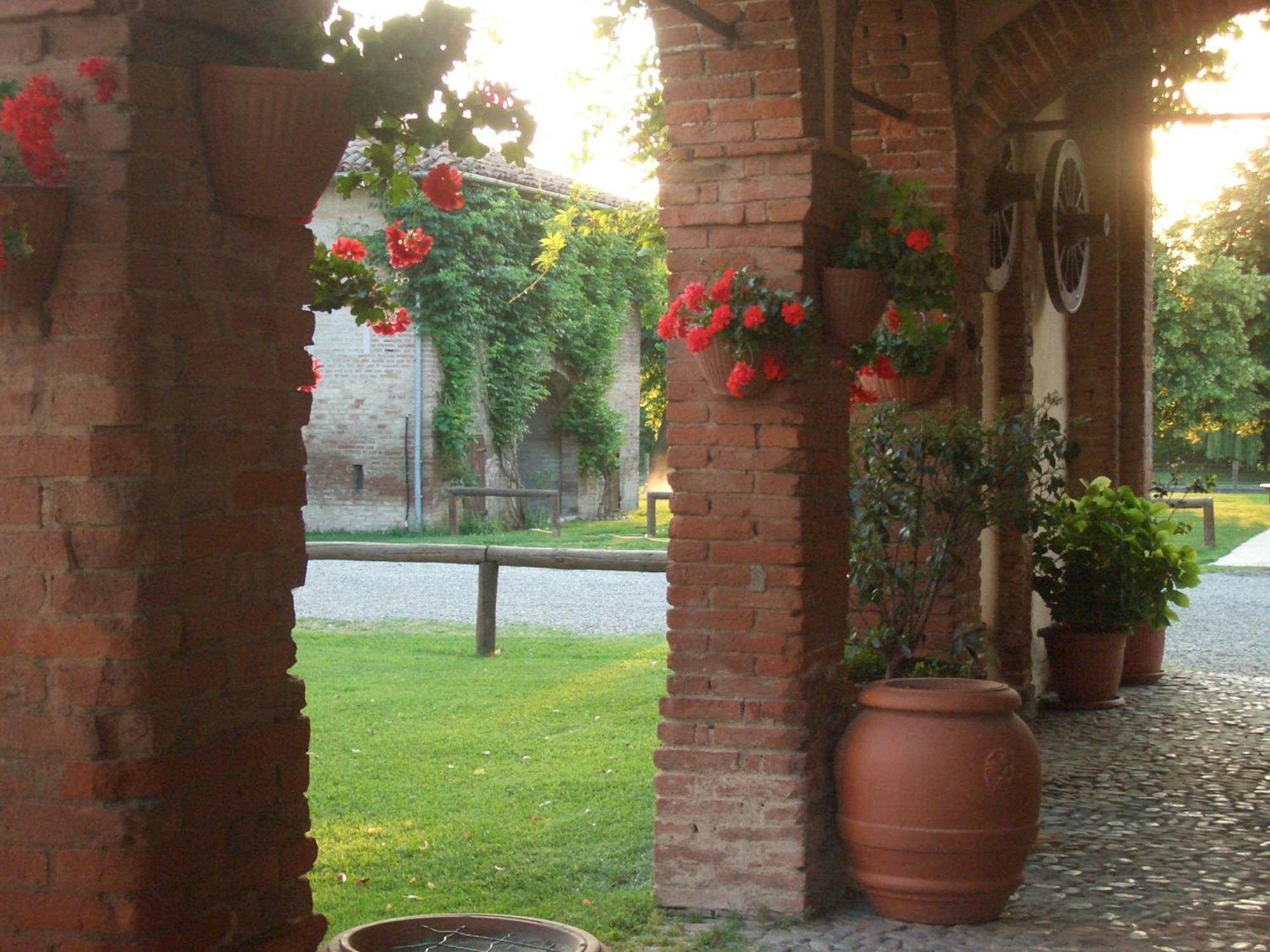Agriturismo La Lupa Madonna della Provvidenza Luaran gambar